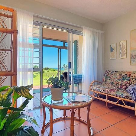 Escape To Paradise: Beachside Apartment Джефрис-Бей Экстерьер фото