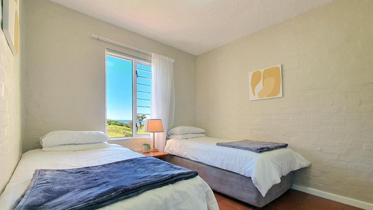 Escape To Paradise: Beachside Apartment Джефрис-Бей Экстерьер фото