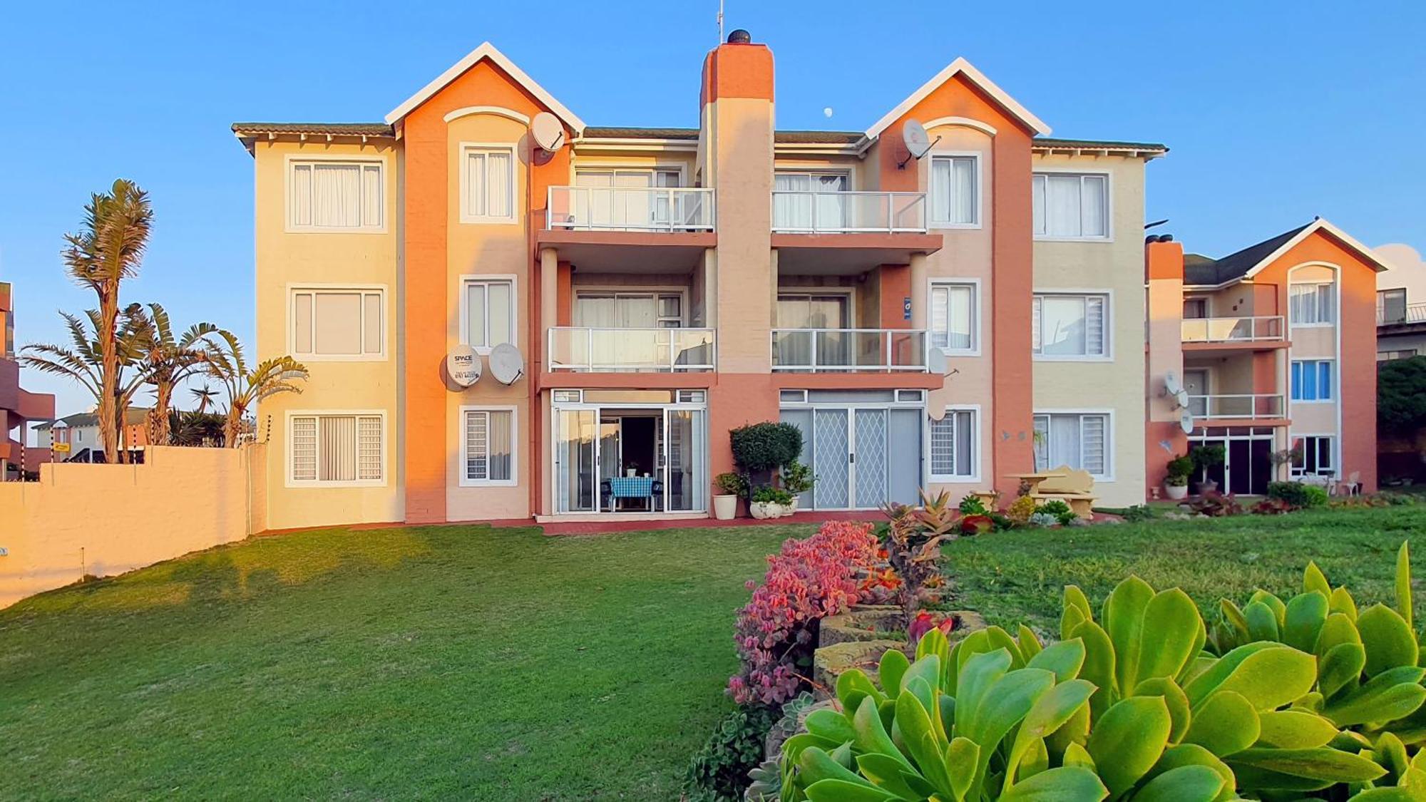 Escape To Paradise: Beachside Apartment Джефрис-Бей Экстерьер фото
